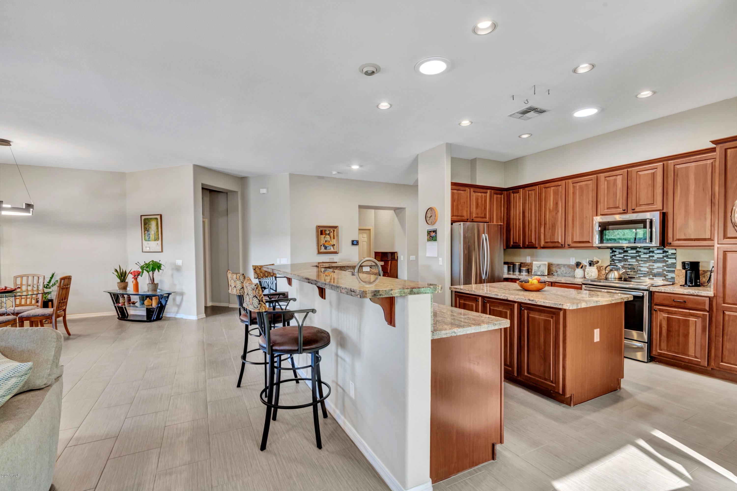 4521 East Walnut Road Gilbert, AZ 85297 - Photo 15 of 52 4521 E Wa-017-054-DLB 3526-MLS_Size