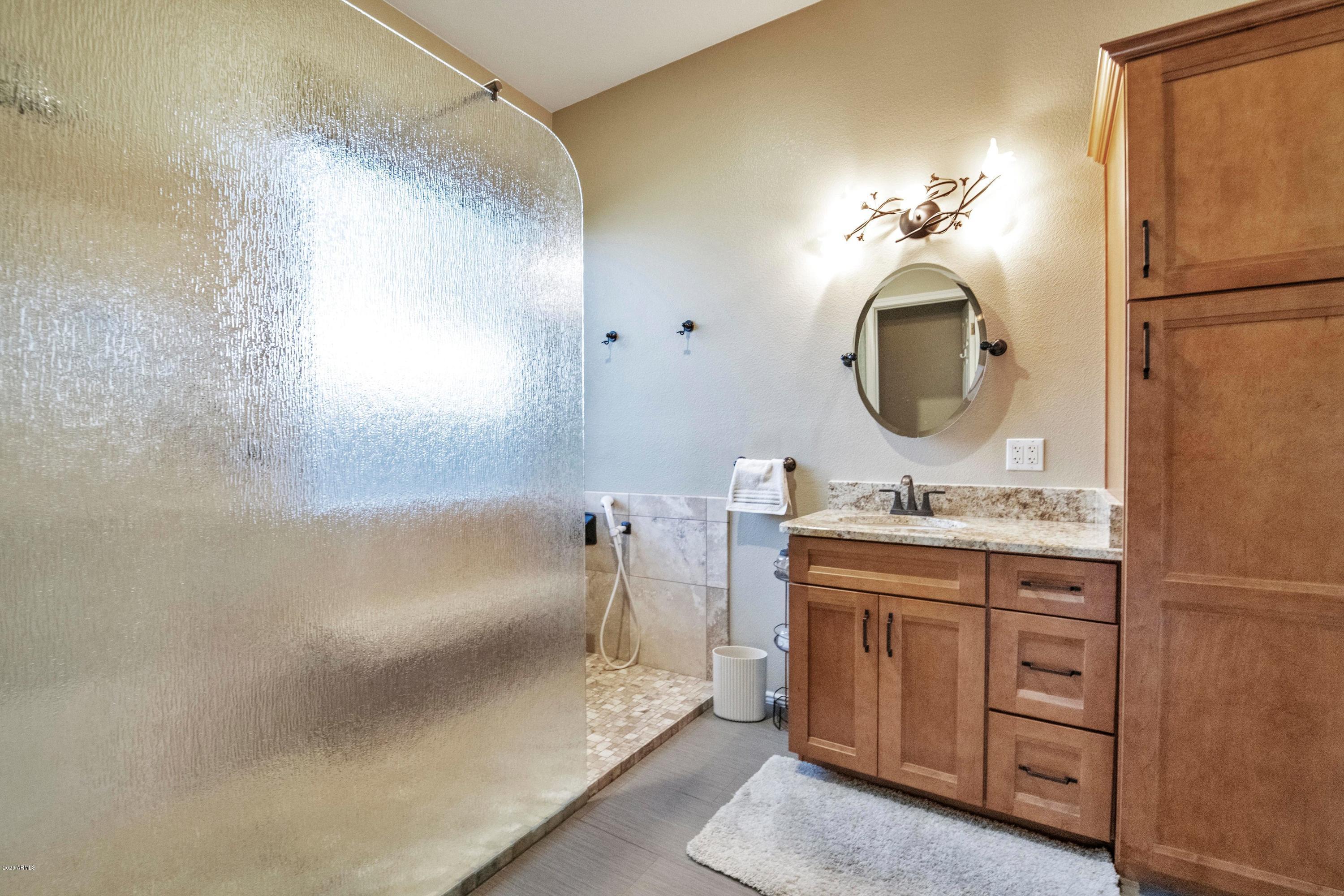 4521 East Walnut Road Gilbert, AZ 85297 - Photo 23 of 52 4521 E Wa-025-018-DLB 3487-MLS_Size