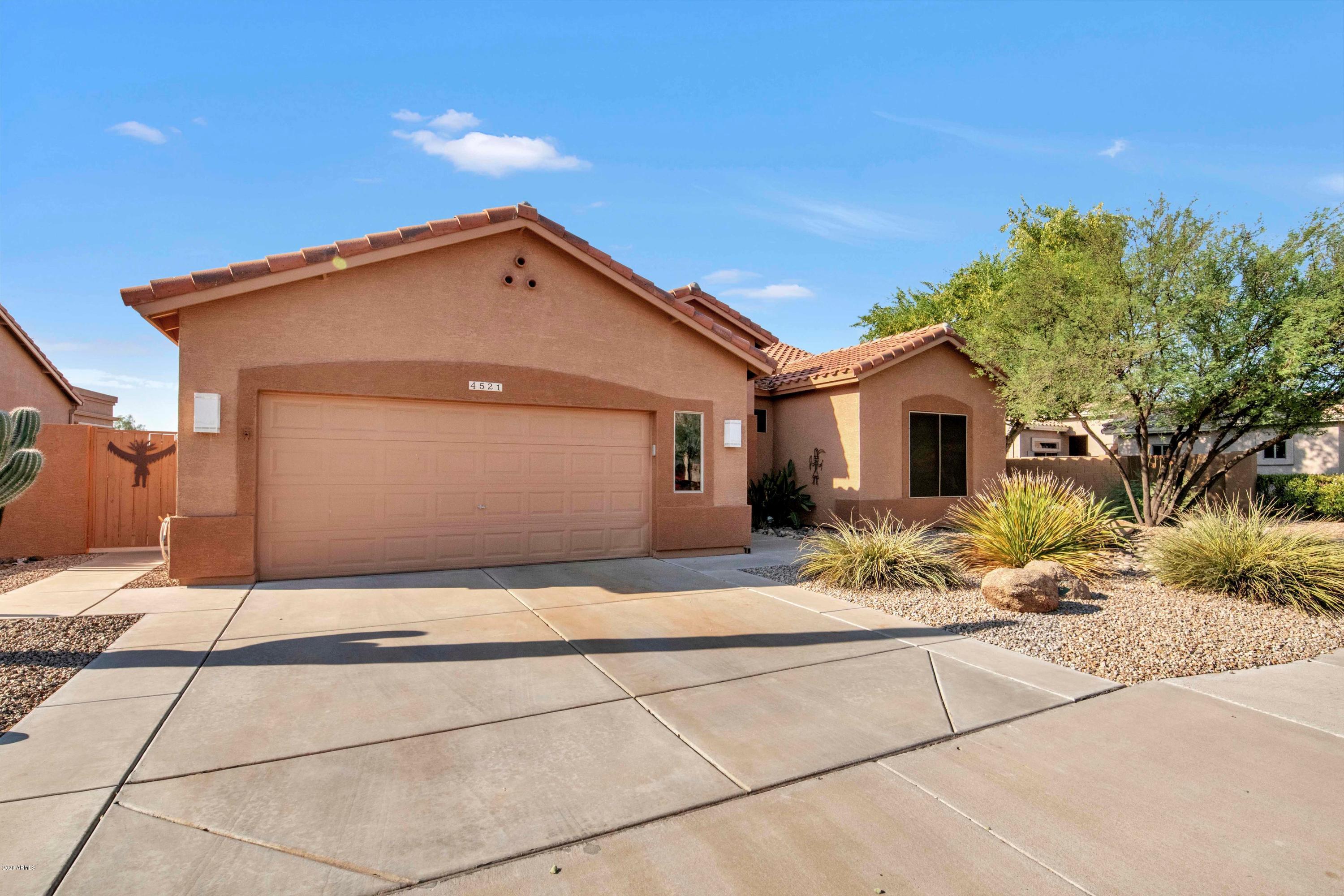 4521 East Walnut Road Gilbert, AZ 85297 - Photo 3 of 52 4521 E Wa-008-014-DLB 3474-MLS_Size