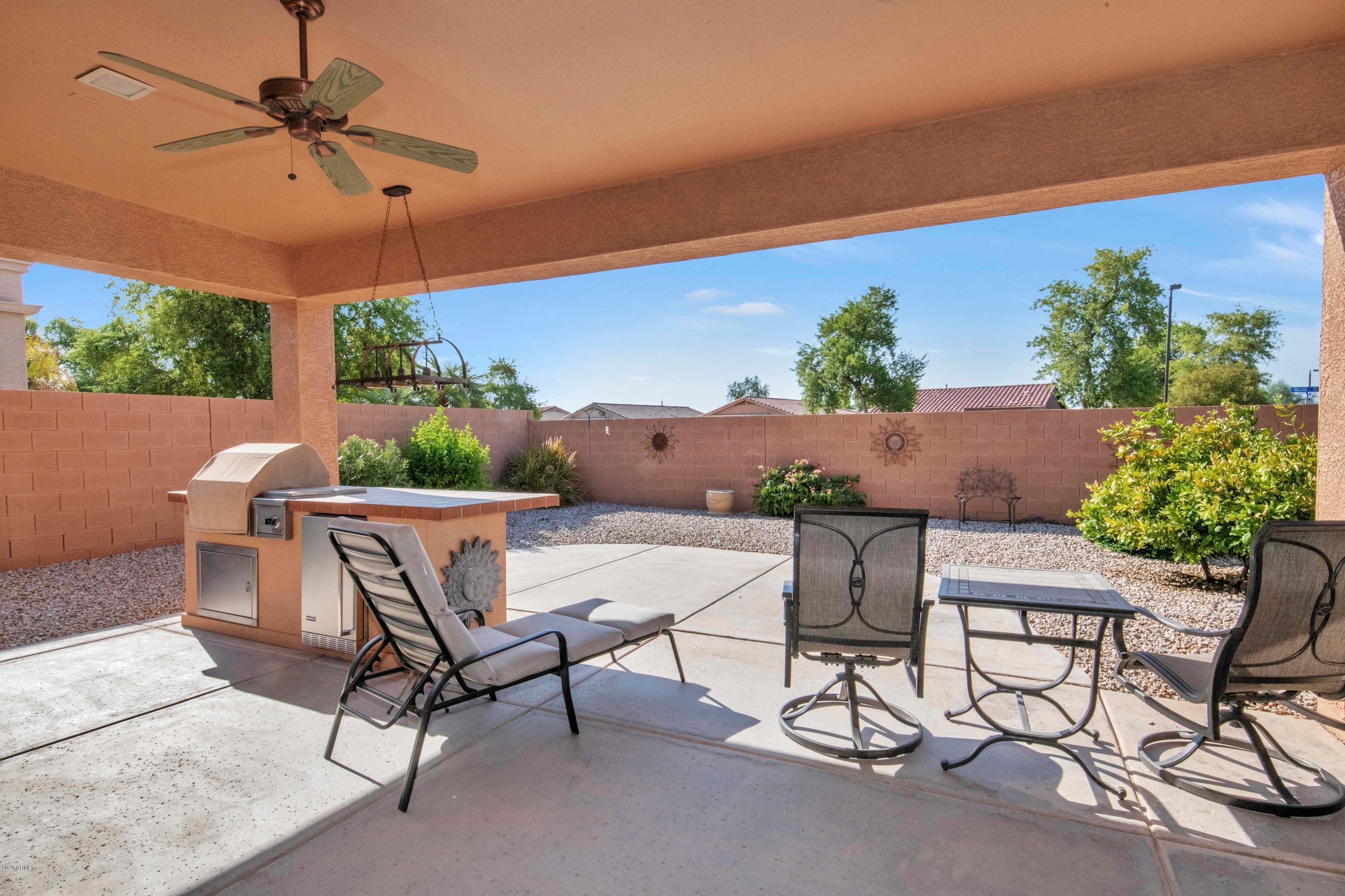 4521 East Walnut Road Gilbert, AZ 85297 - Photo 32 of 52 4521 E Wa-034-037-DLB 3493-MLS_Size