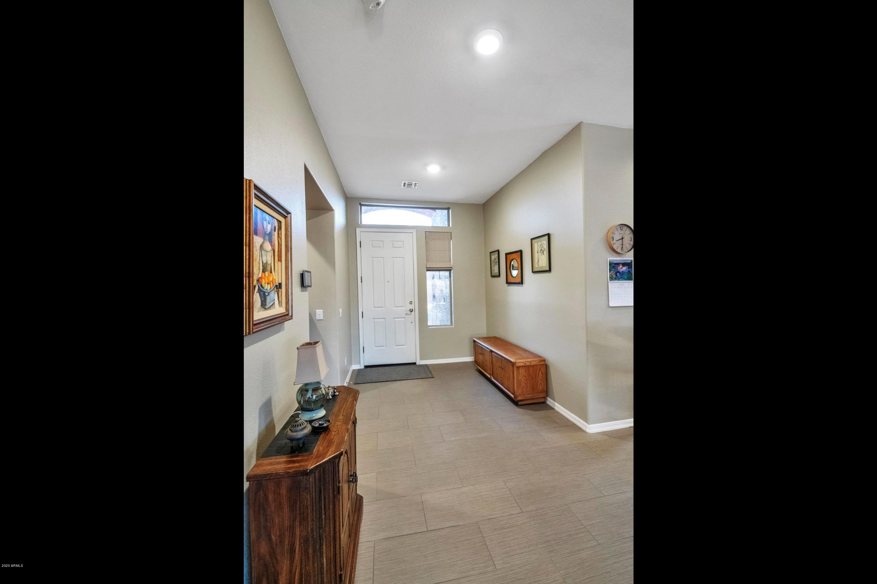 4521 East Walnut Road Gilbert, AZ 85297 - Photo 8 of 52 4521 E Wa-010-012-DLB 3485-MLS_Size