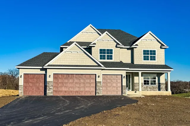 $724,900 | 711 Rosebud Lane, Delano, MN 55328