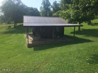4000 Sage Road Coeburn, VA 24230 - Photo 3 of 7 cabin