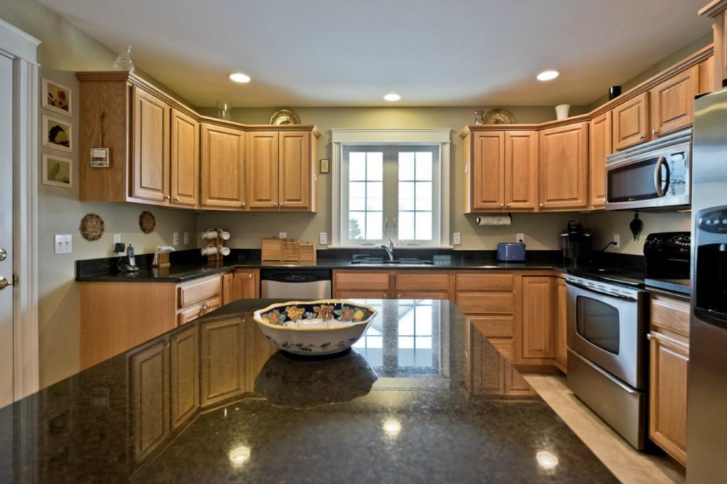 16 Goose Ledge Road, Unit 44 Cumberland Foreside, ME 04110 - Photo 8 of 33 Photo