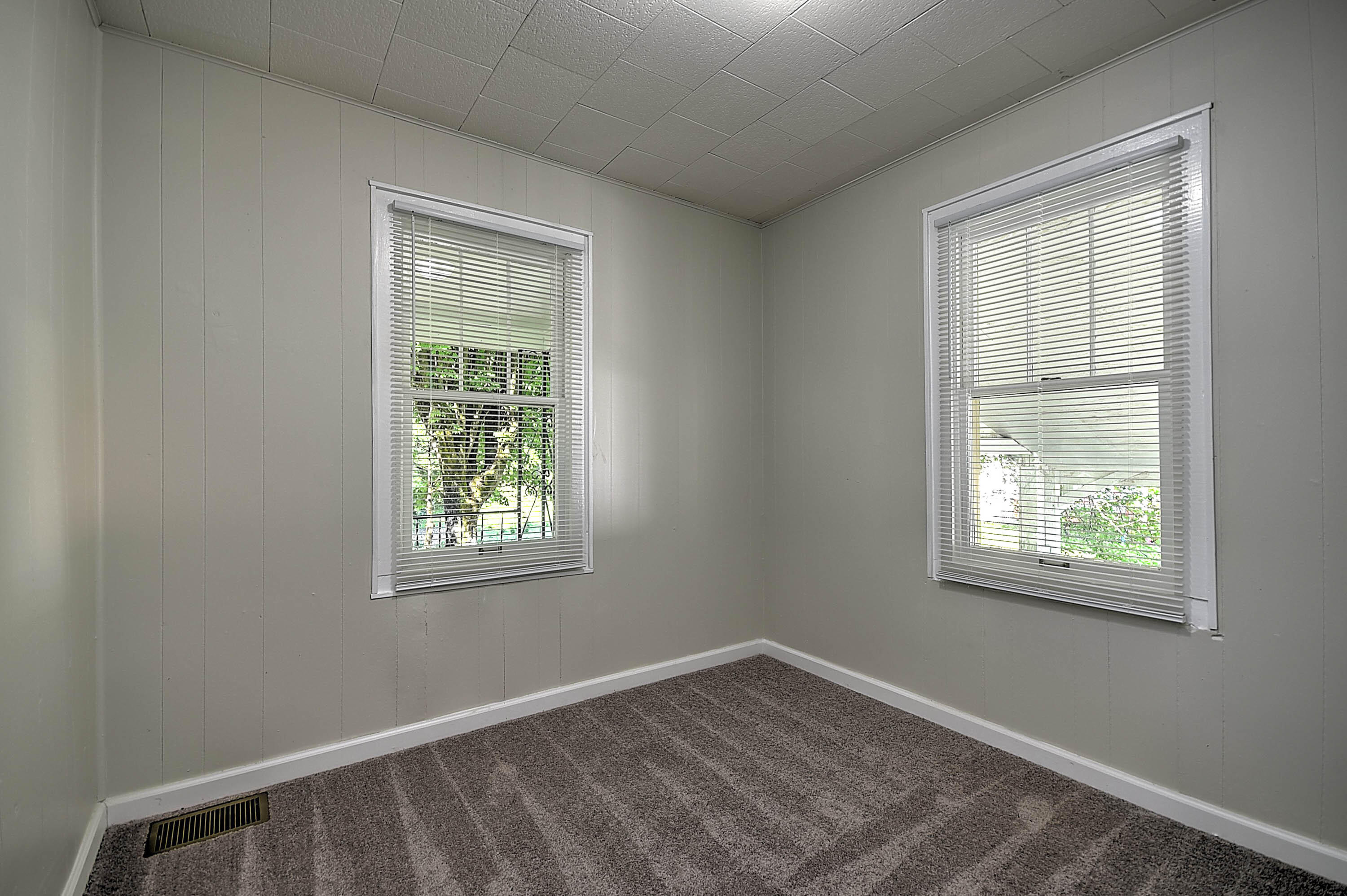 250 Ralph Hoss Road Jonesborough, TN 37659 - Photo 21 of 35 Ralph Hoss-22
