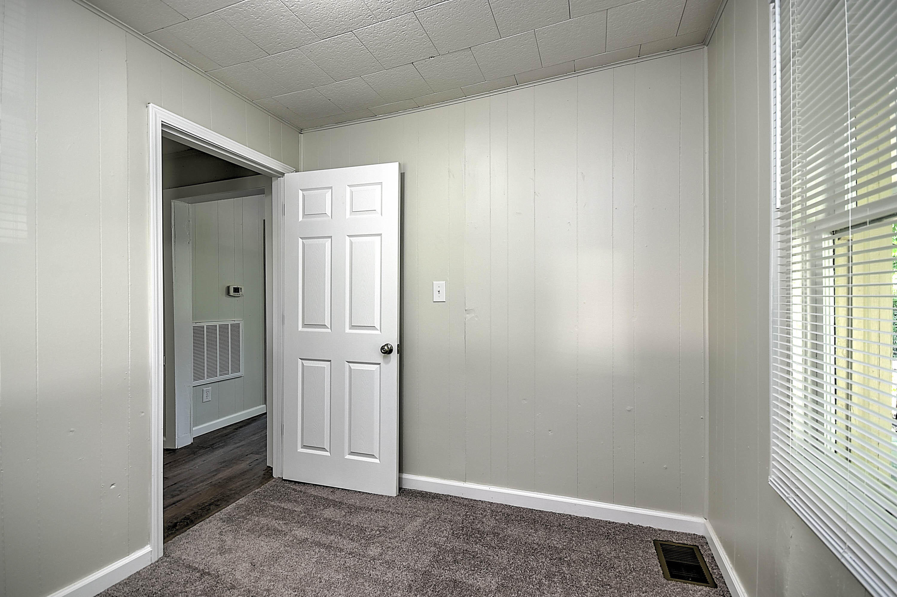 250 Ralph Hoss Road Jonesborough, TN 37659 - Photo 23 of 35 Ralph Hoss-24