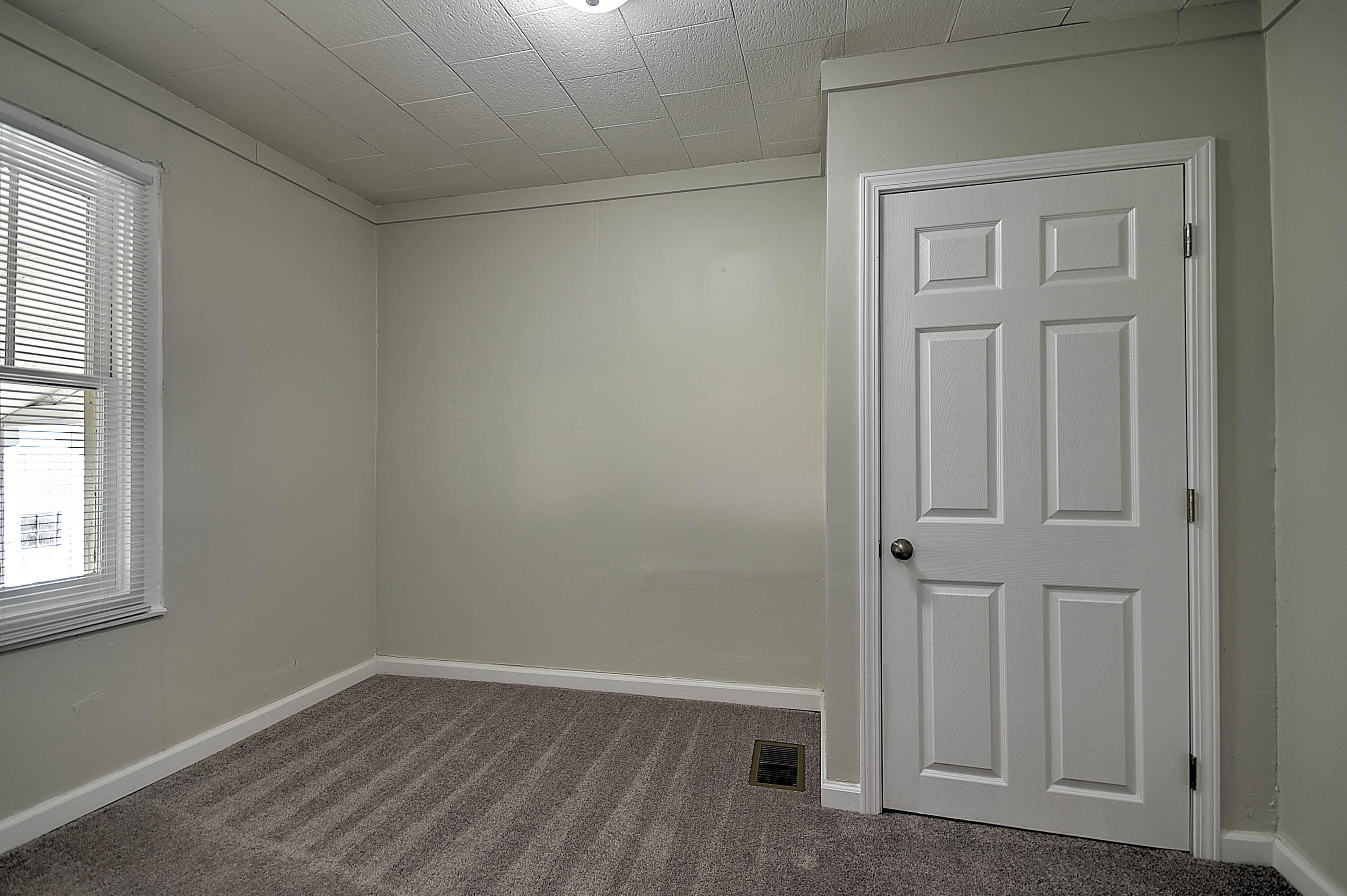 250 Ralph Hoss Road Jonesborough, TN 37659 - Photo 24 of 35 Ralph Hoss-25