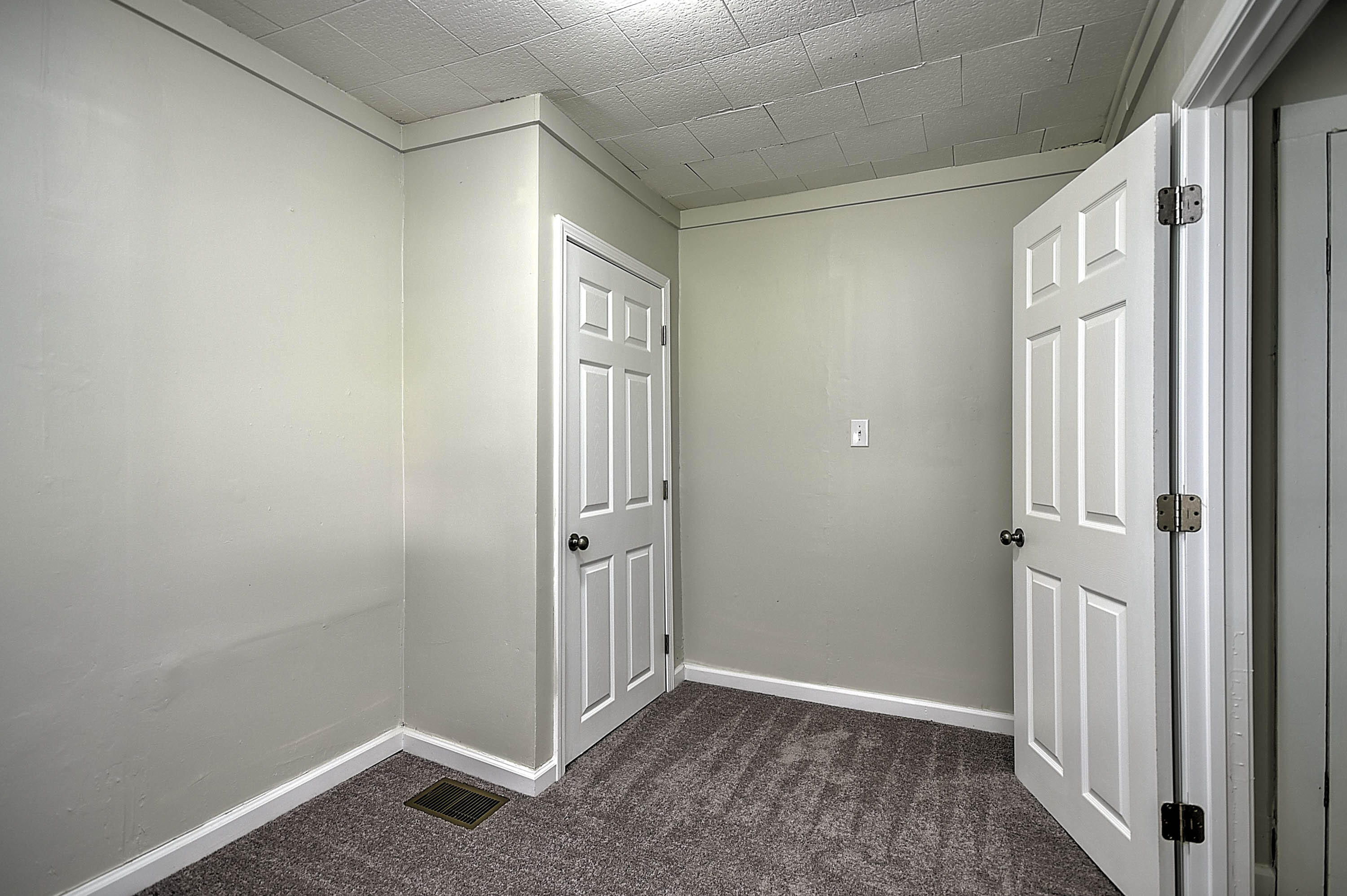 250 Ralph Hoss Road Jonesborough, TN 37659 - Photo 27 of 35 Ralph Hoss-28