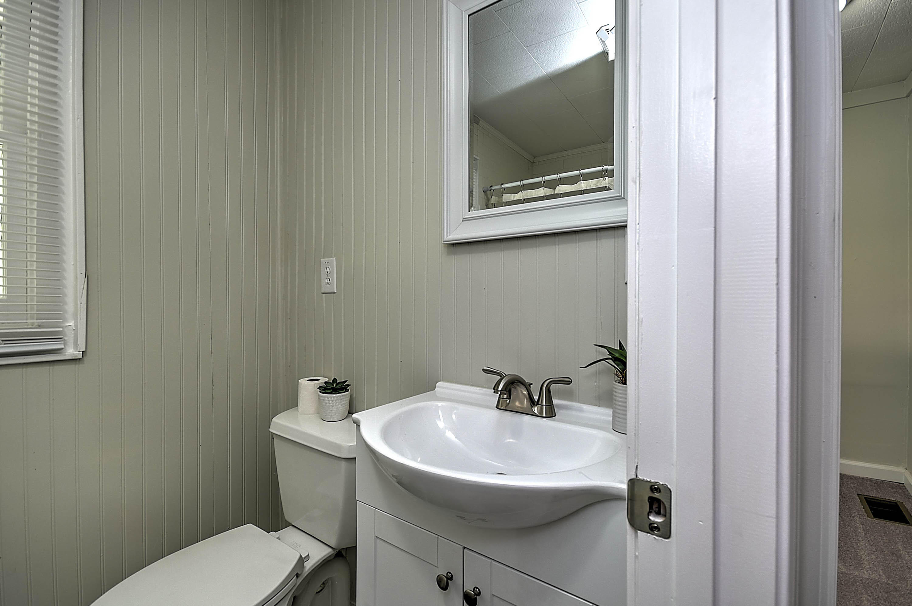 250 Ralph Hoss Road Jonesborough, TN 37659 - Photo 29 of 35 Ralph Hoss-30