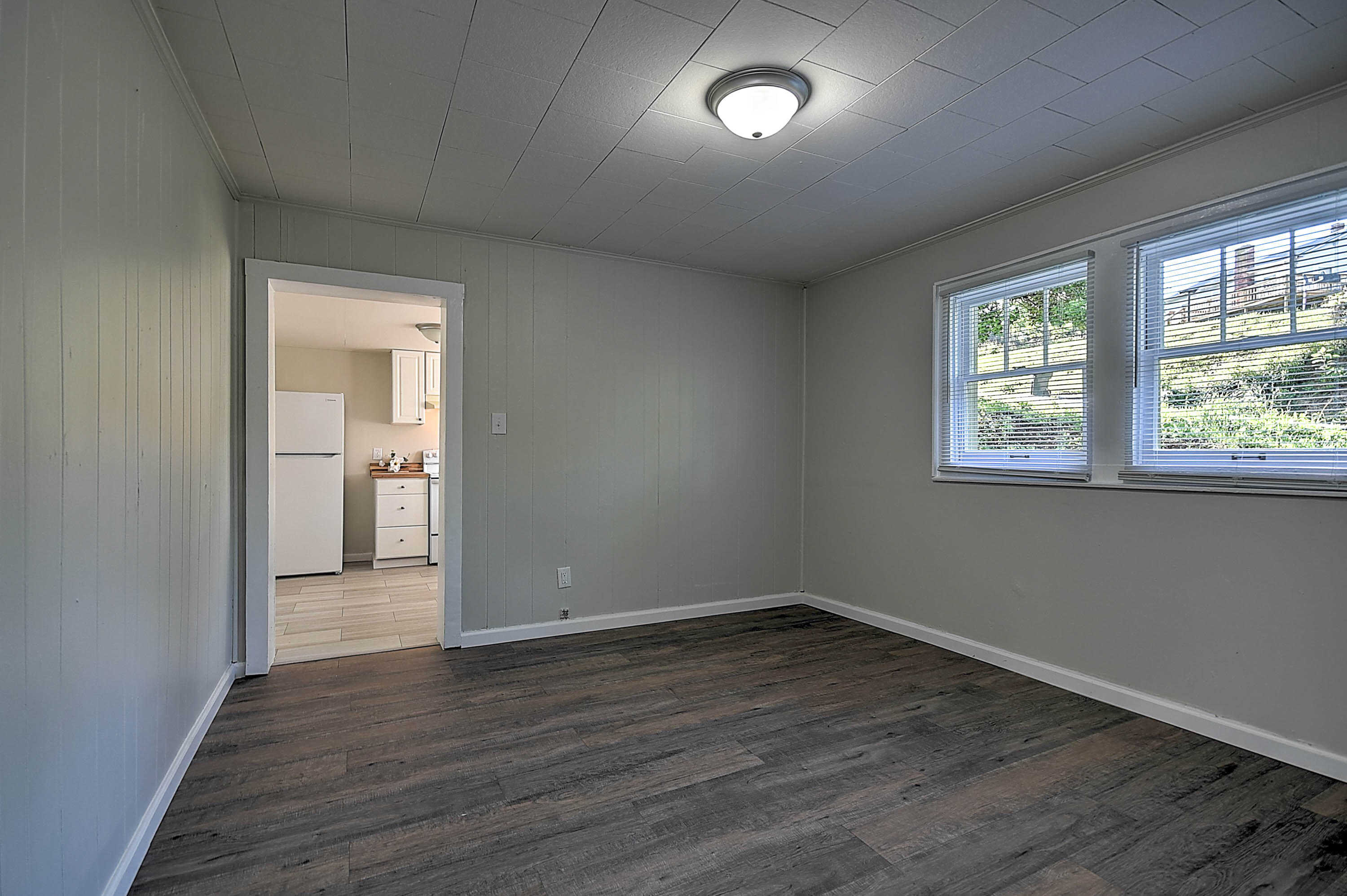 250 Ralph Hoss Road Jonesborough, TN 37659 - Photo 8 of 35 Ralph Hoss-9
