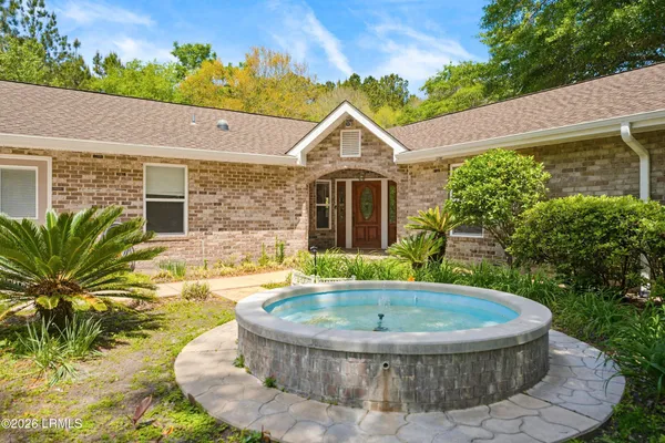 $625,000 | 50 Zehm Lane, Beaufort, SC 29906