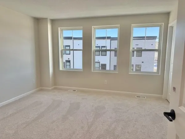 $799,990 | 906 South Woodlawn Avenue, Unit I, St. Paul, MN 55116