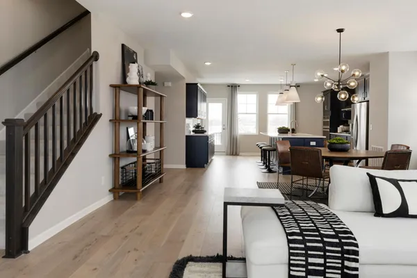 $799,990 | 906 South Woodlawn Avenue, Unit I, St. Paul, MN 55116