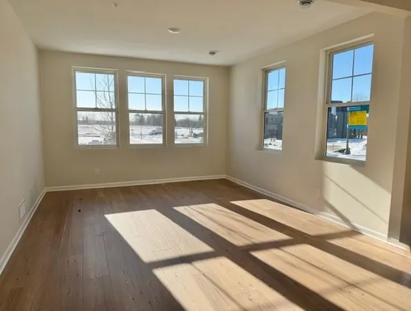 $799,990 | 906 South Woodlawn Avenue, Unit I, St. Paul, MN 55116