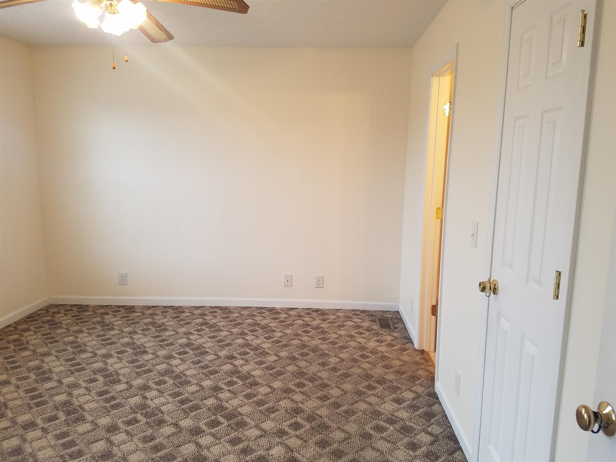 143 Paul Thompson Road Bethpage, TN 37022 - Photo 13 of 18