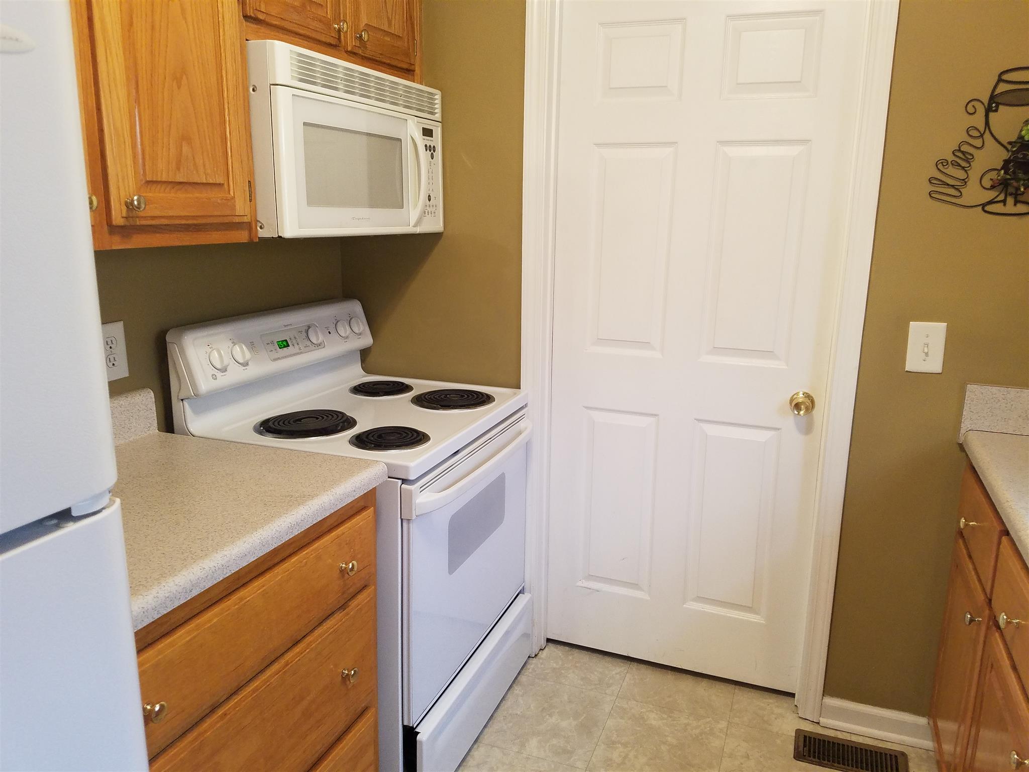 143 Paul Thompson Road Bethpage, TN 37022 - Photo 9 of 18