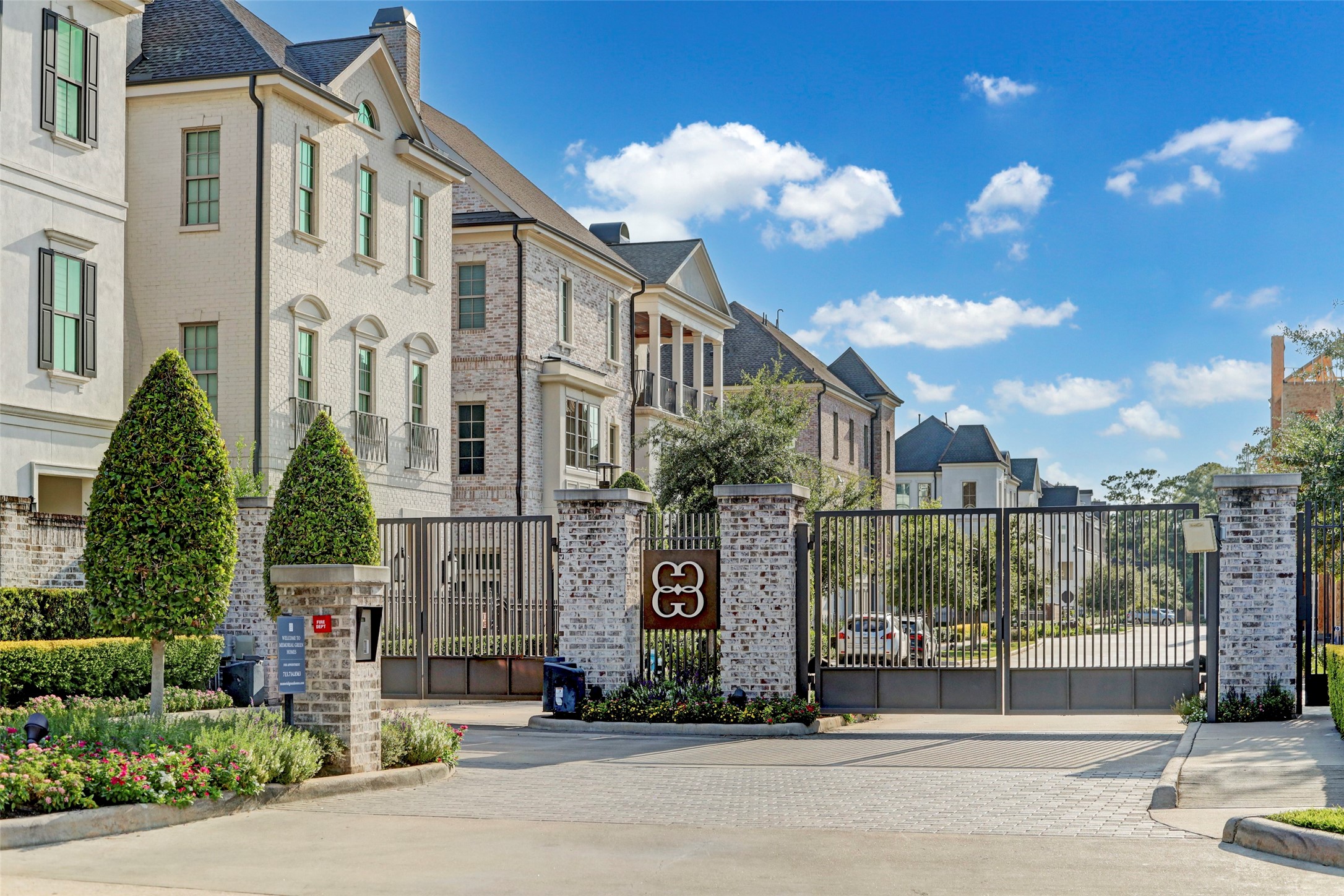 209 Sutton Row Place Houston, TX 77024 - Photo 21 of 23 Memorial Green, luxury lock and leave community in the heart of Memorial!