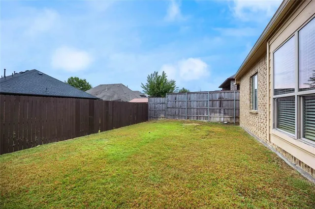 $2,600 | 5612 Binbranch Lane, McKinney, TX 75071