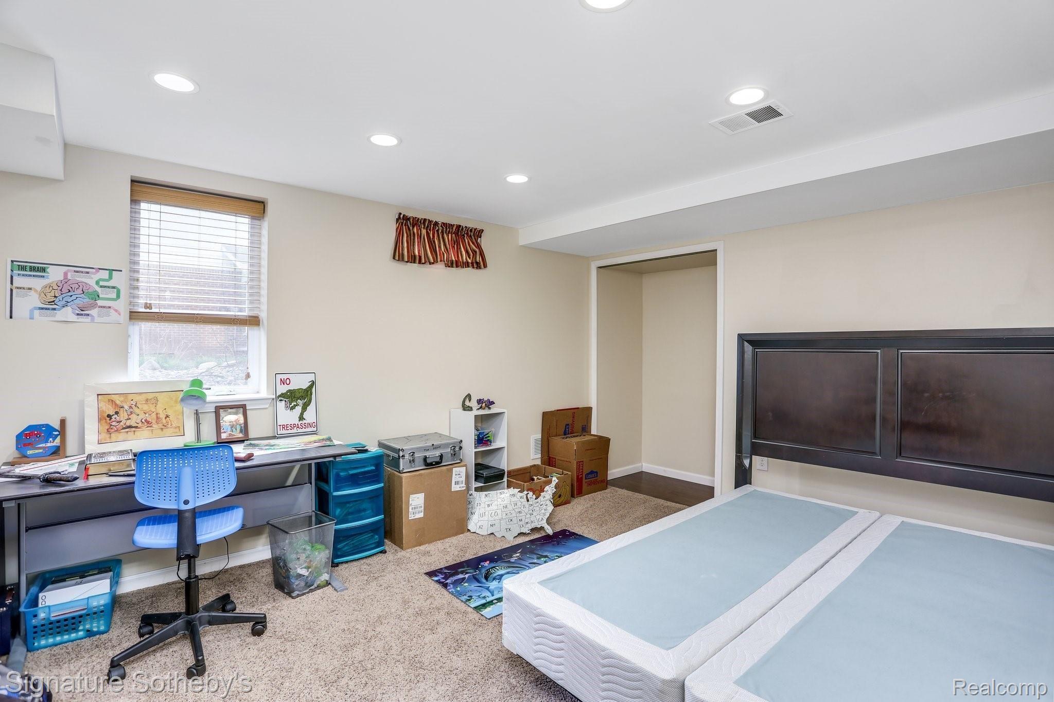 11047 Culver Road Brighton, MI 48114 - Photo 20 of 24 11047+Culver+Rd+Brighton-38-web.jpg