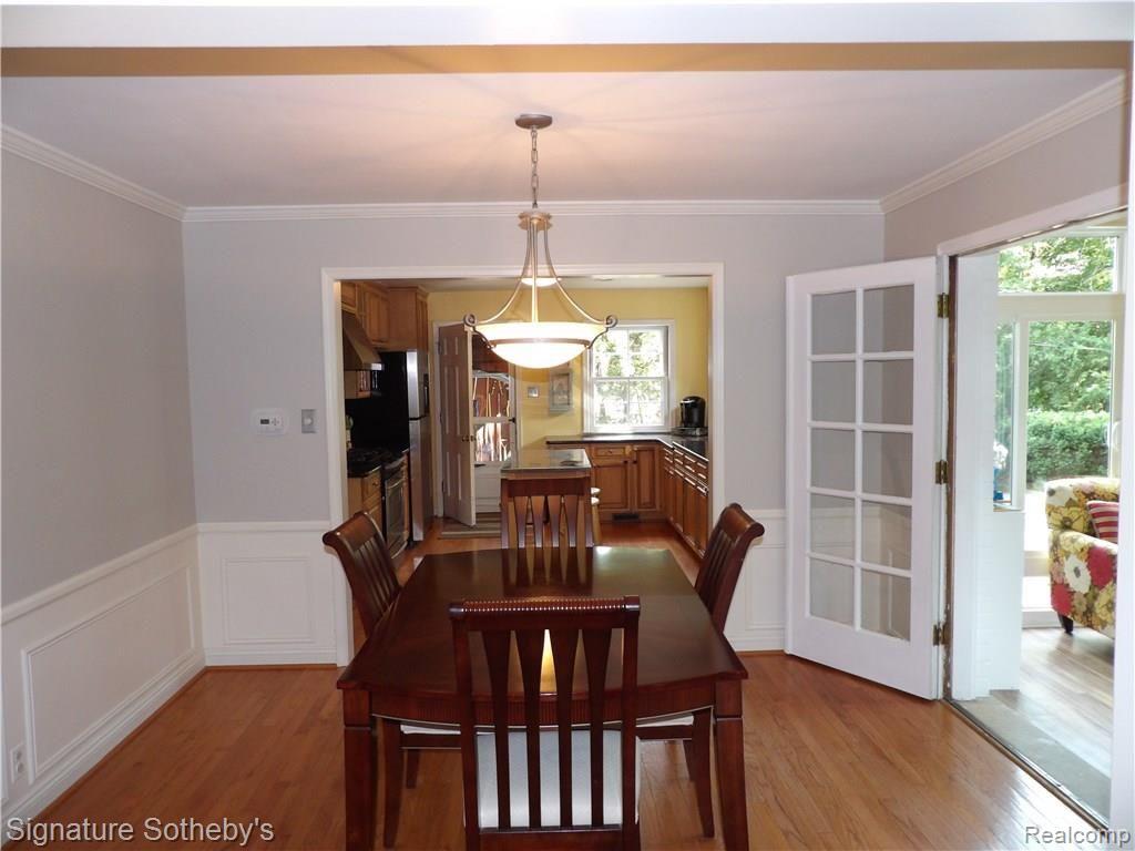 135 Overhill Road Bloomfield Hills, MI 48301 - Photo 5 of 28 5.JPG