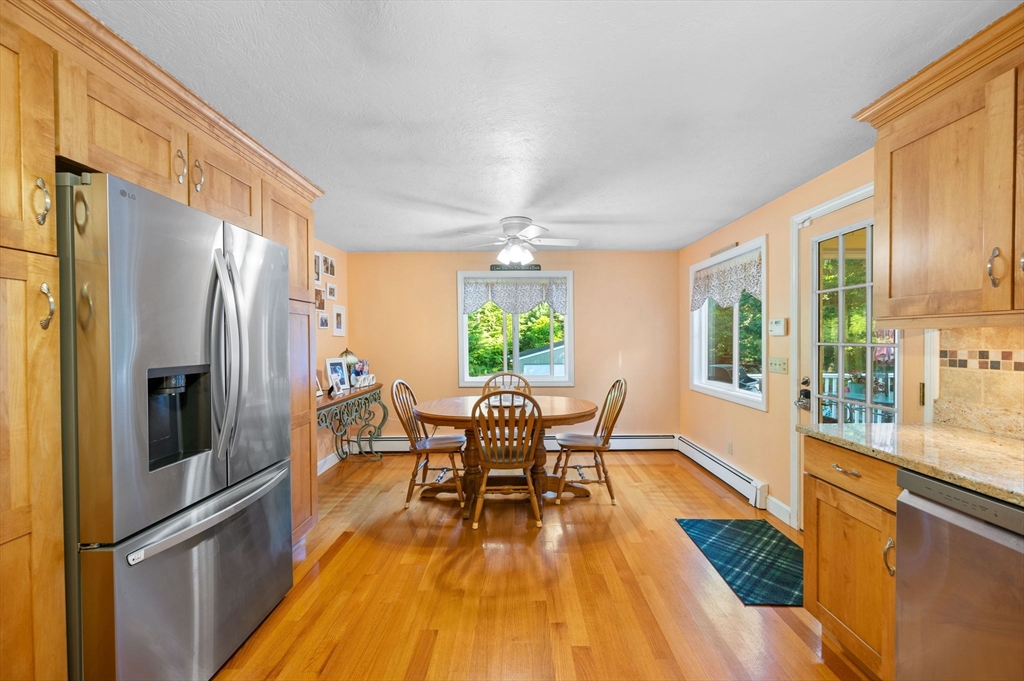 258 State Street Hanson, MA 02341 - Photo 9 of 38