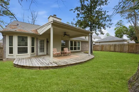 $2,400 | 179 North Dreamweaver Circle, The Woodlands, TX 77380