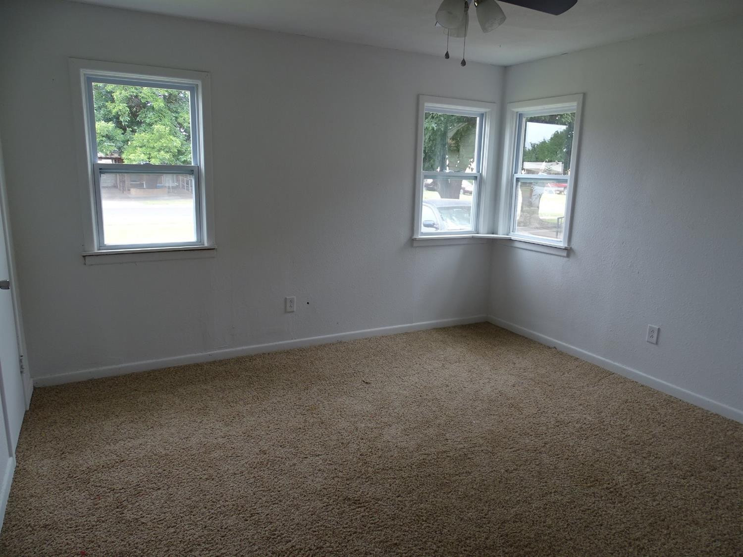4817 40th Street Lubbock, TX 79414 - Photo 11 of 14 Photo 11