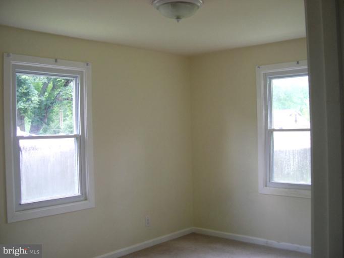 Bedroom (Master)