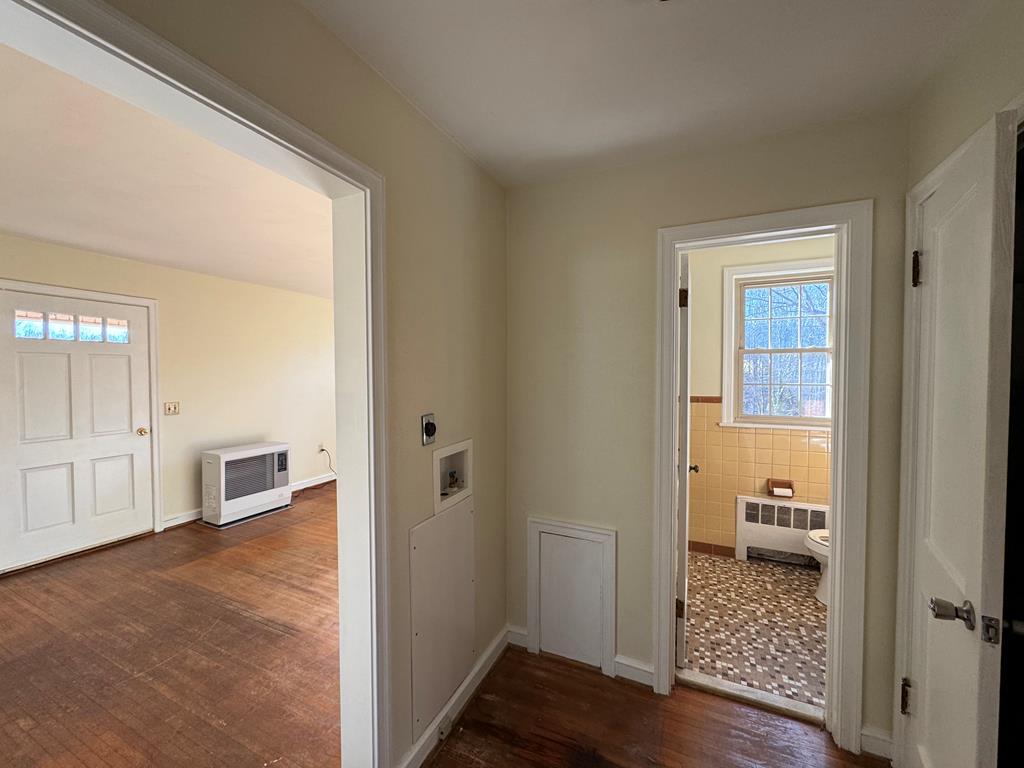 318 West Blue Ridge Street Stuart, VA 24171 - Photo 15 of 39 Gallery Image 15