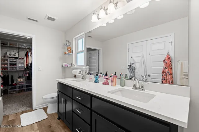 $2,300 | 326 Raven Lane, Panama City, FL 32404