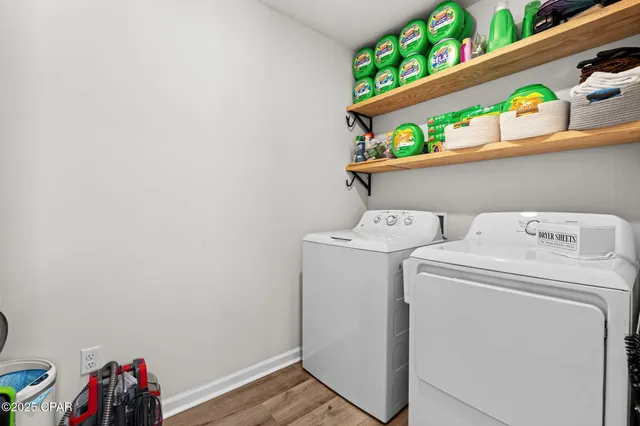 $2,300 | 326 Raven Lane, Panama City, FL 32404