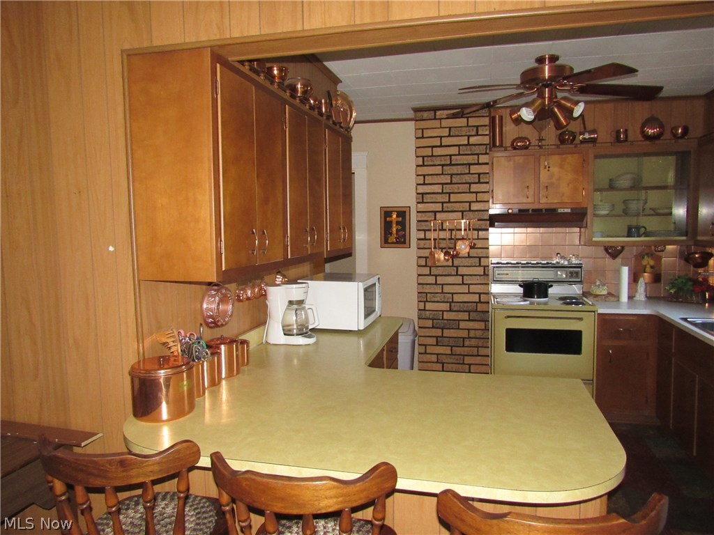 1726 State Road Northwest Warren, OH 44481 - Photo 4 of 29 Gallery Image 4