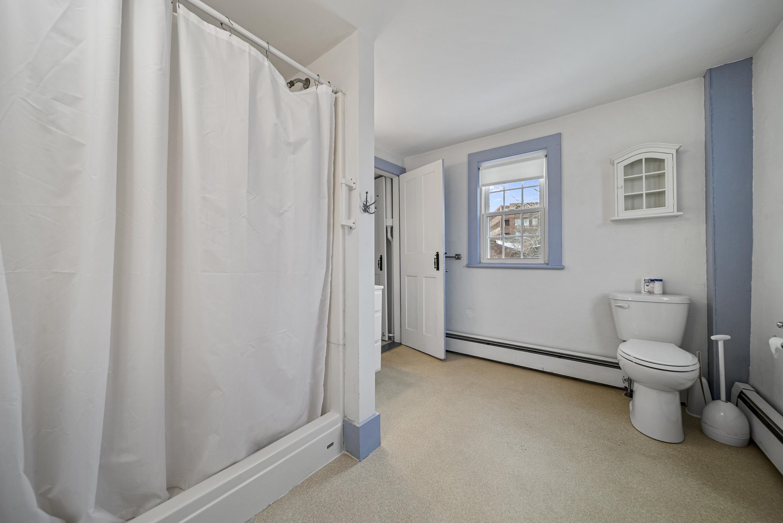 10 Maple Street Exeter, NH 03833 - Photo 28 of 47