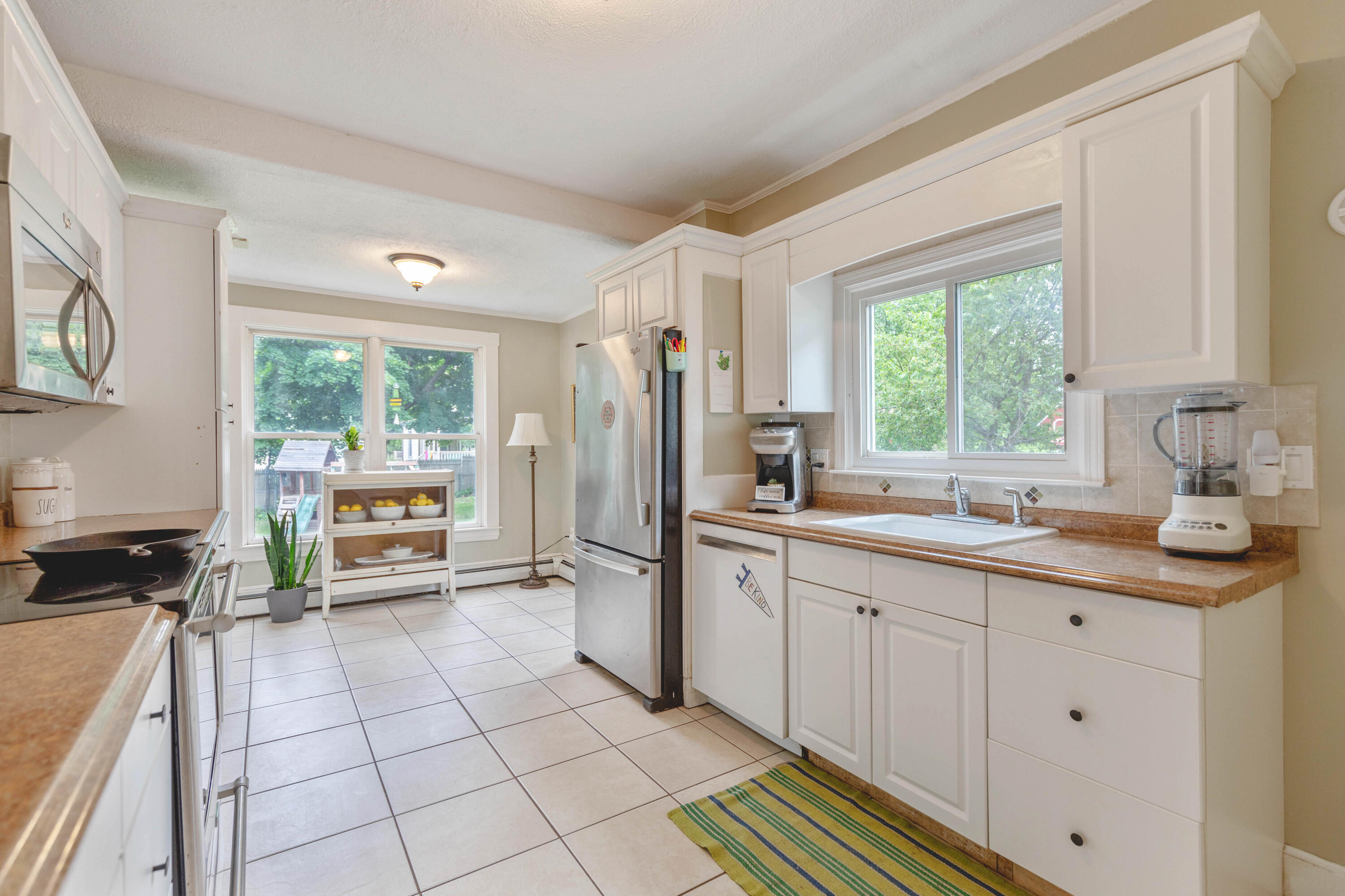 34 Columbia Road Portland, ME 04103 - Photo 4 of 59 34ColumbiaPortland_41