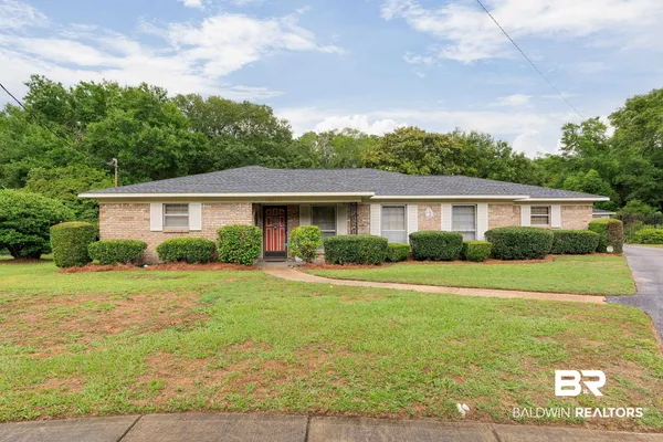 $279,000 | 1367 Spring Valley Court, Mobile, AL 36693
