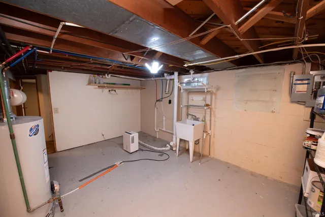 $189,000 | 1405 Hedgewood Drive, Lafayette, IN 47904