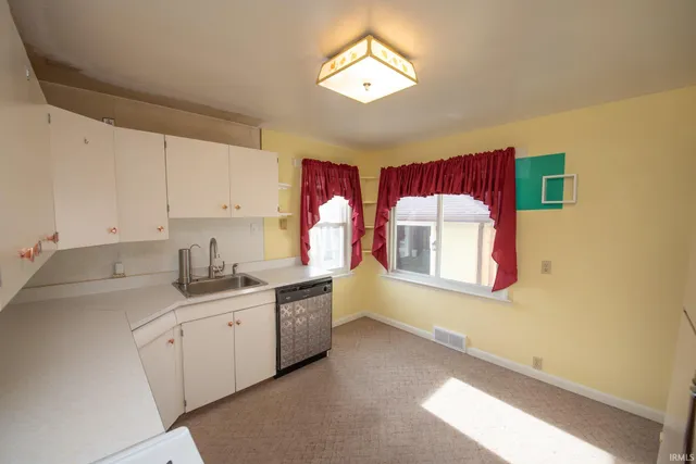 $189,000 | 1405 Hedgewood Drive, Lafayette, IN 47904