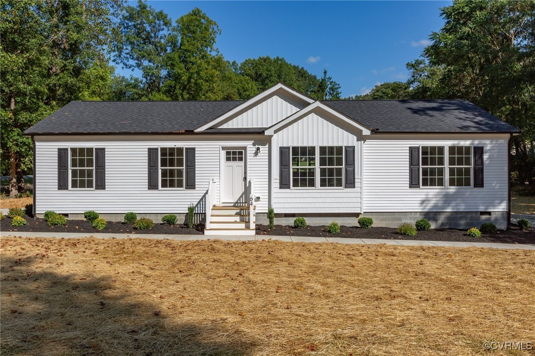 64 Pine Road Louisa, VA 23093 - Photo 38 of 45 a front view of a house with a yard