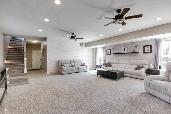 $565,000 | 8526 Sandrea Lane, Ladoga, IN 47954