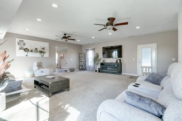 $565,000 | 8526 Sandrea Lane, Ladoga, IN 47954