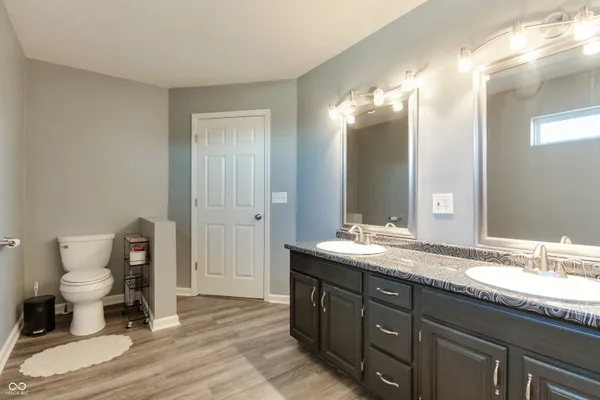 $565,000 | 8526 Sandrea Lane, Ladoga, IN 47954