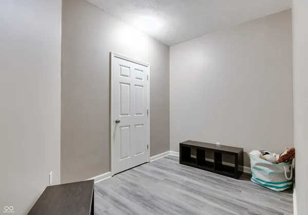 $565,000 | 8526 Sandrea Lane, Ladoga, IN 47954