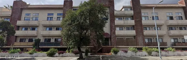 $350,000 | 7515 Winnetka Avenue, Unit 108, Winnetka, CA 91306