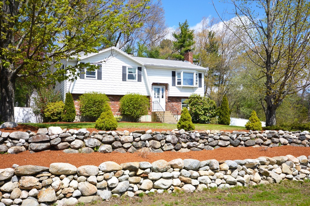 13 Baniulis Road Billerica, MA 01821 - Photo 2 of 28 Gallery Image 2