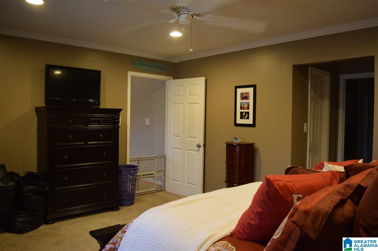 261 Overcreek Road Warrior, AL 35180 - Photo 27 of 49
