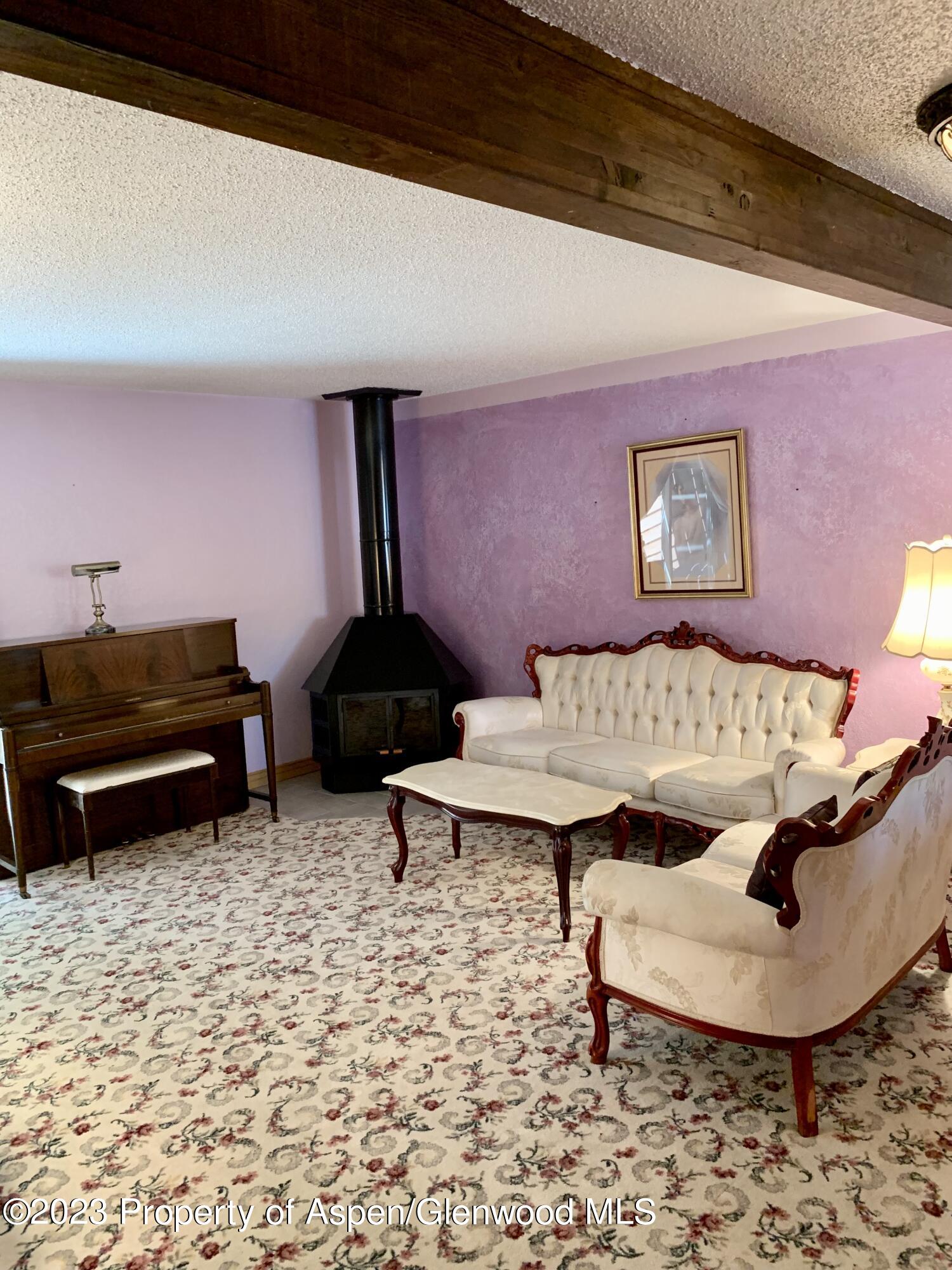 922 West 24th Street Rifle, CO 81650 - Photo 4 of 19 Livingroom