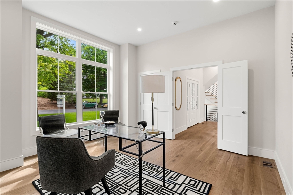 22 Wyman Road Lexington, MA 02420 - Photo 3 of 41