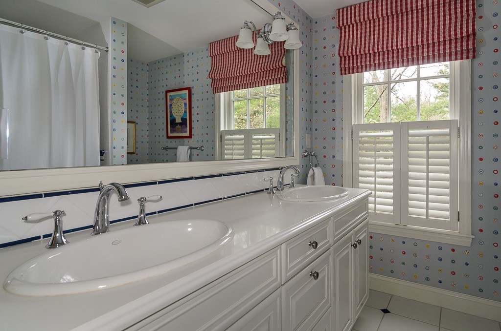 65 Greylock Road Wellesley, MA 02481 - Photo 21 of 28