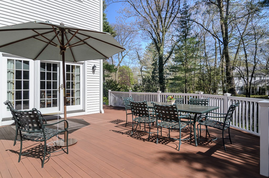 65 Greylock Road Wellesley, MA 02481 - Photo 26 of 28