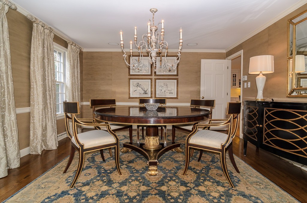65 Greylock Road Wellesley, MA 02481 - Photo 8 of 28